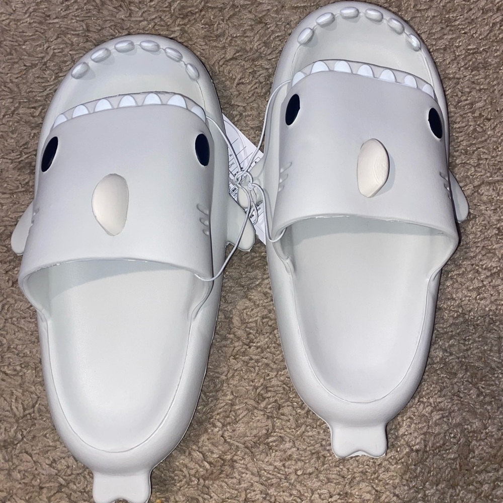 Light grey shark slides
